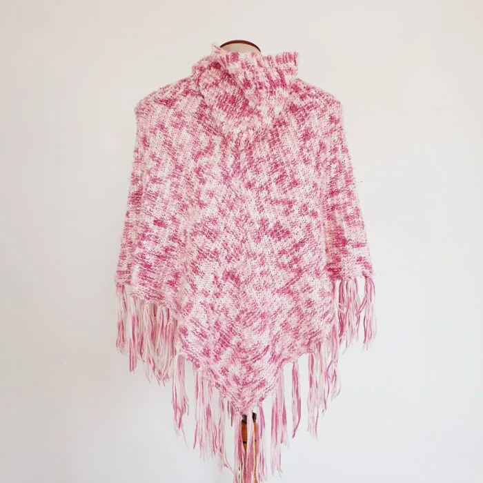 Poncho em Tricô Artesanal com Touca - tam único - Imagem 5