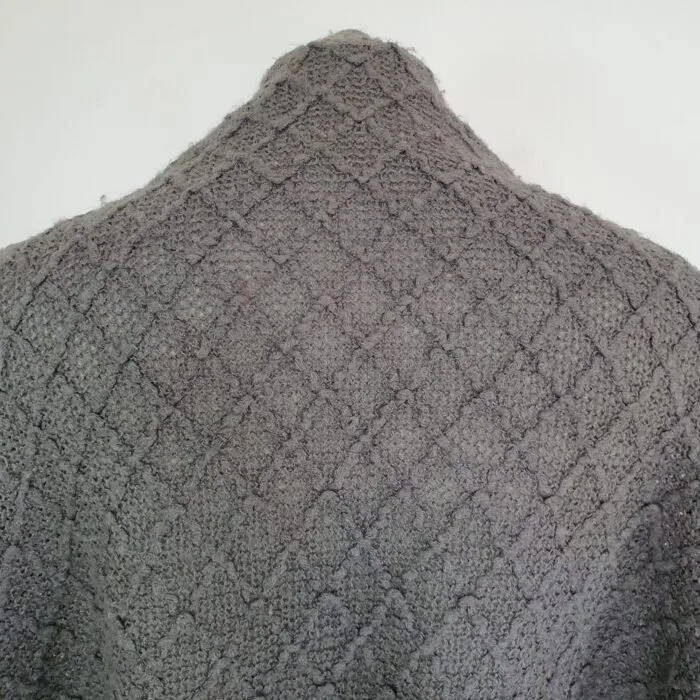 Xale tricô Cinza com Franjas - Imagem 2