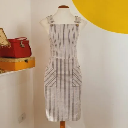 Jardineira Vestido com alças reguláveis - tam P
