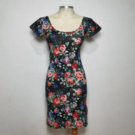 Vestido Justo Floral - Tam P
