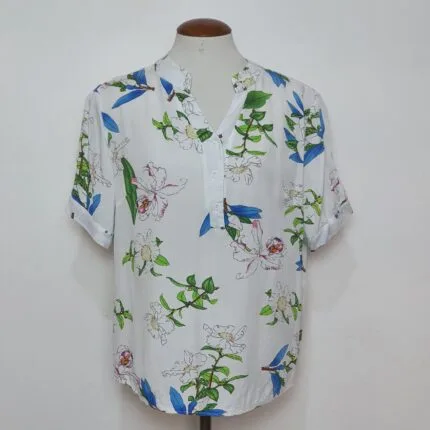 Blusa Manga Curta Floral - tam G
