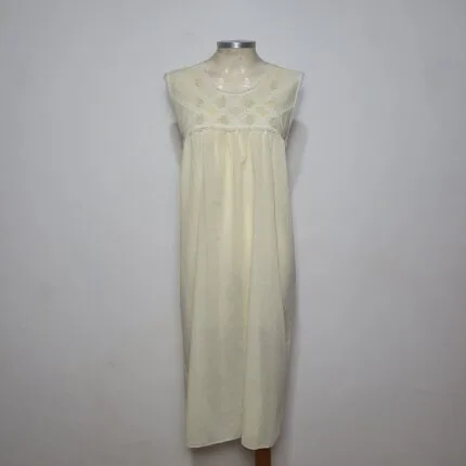 Camisola Vintage Amarela Bordada - tam G