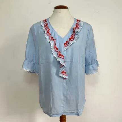 Blusa ou Bata Bordados Flor - tam G