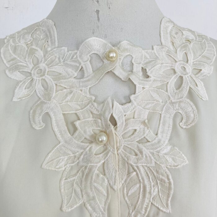 Camisa Vintage Bordada Renda Guipir - tam G - Imagem 2