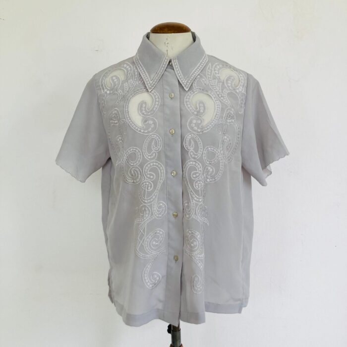 Camisa Vintage Cinza Bordada - tam G - Imagem 5