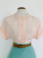 Blusa Vintage Rendas e Pedrinhas - tam G
