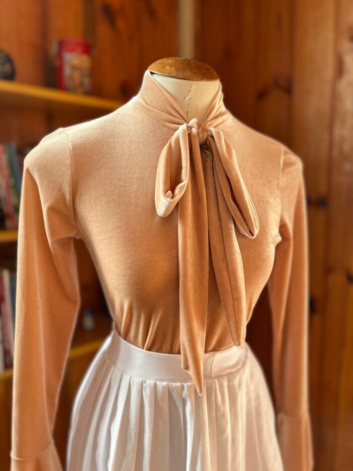 Blusa de veludo Salmão - Tam P - Imagem 6