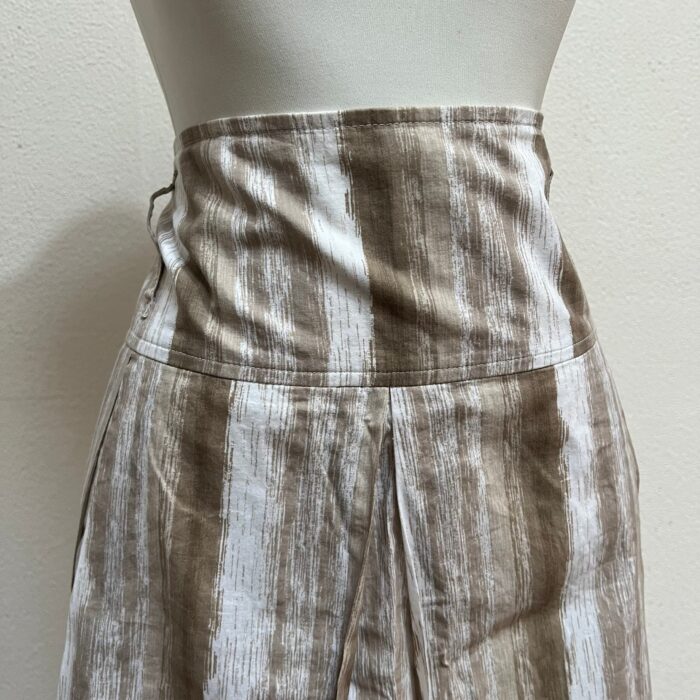 Saia Evasê Midi - Tam M - Imagem 2