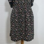 Vestido Preto Floral - Tam M - Imagem 4
