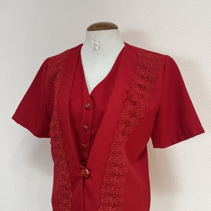 Blusa Vintage Vermelha - Tam M - Imagem 2