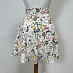 Saia Floral Evasê - Tam P - Imagem 4