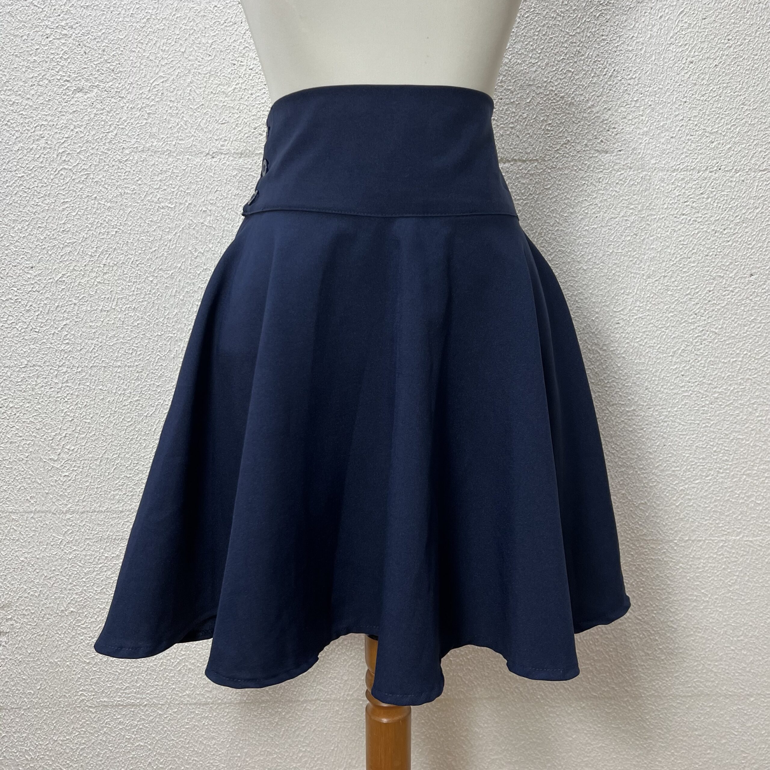 img_7810 Saia Colegial Evasê - Tam P - Imagem 1