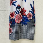 Vestido Justo Floral - tam P - Imagem 3