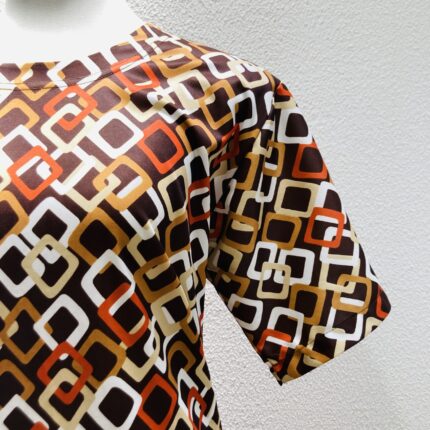 Blusa com faixa na cintura – tam G