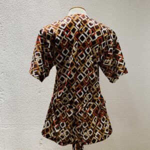 Blusa com faixa na cintura - tam G - Imagem 3