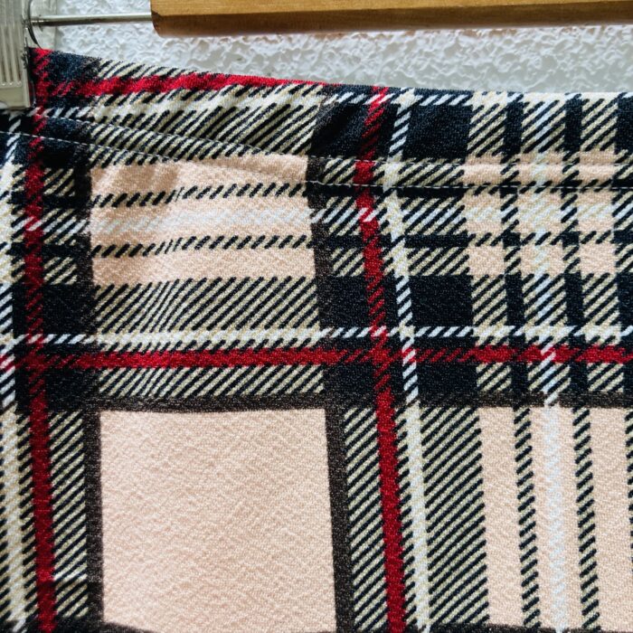 Saia Curta Xadrez - tam G - Imagem 2