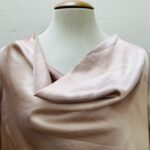 Blusa Acetinada - tam M - Imagem 2