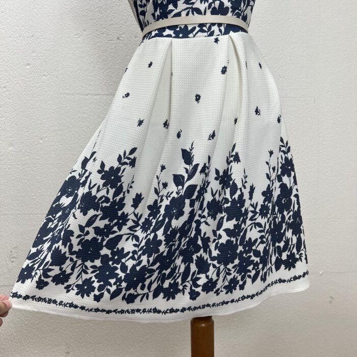 Vestido Branco Evasê - Tam PP/P - Imagem 5