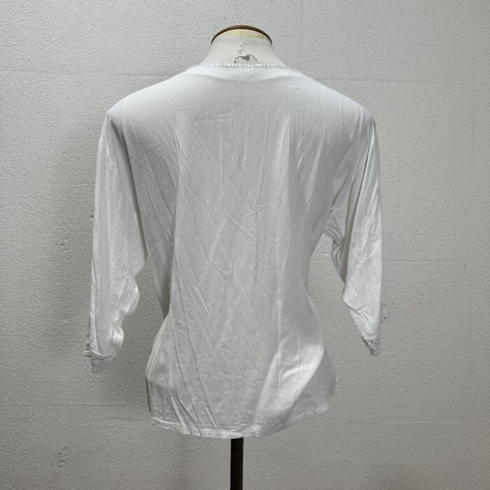 Blusa com Bordados - Tam M - Imagem 4