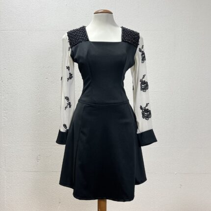 Vestido Evasê Preto – Tam P