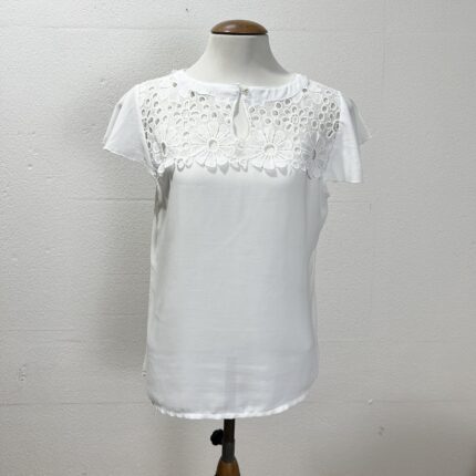 Blusa branca com bordados – Tam M