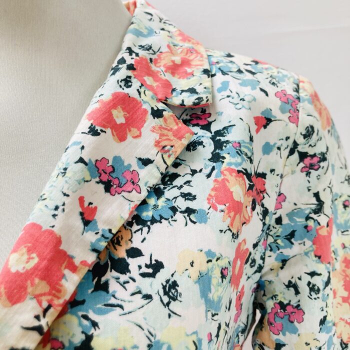 Blazer Floral - tam M - Imagem 3