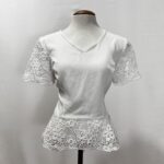 Blusa com rendas - Tam G