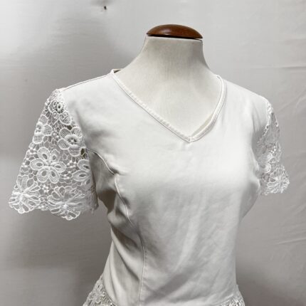 Blusa com rendas – Tam G