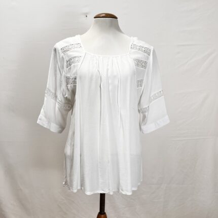 Blusa Branca com Rendas – Tam G/GG