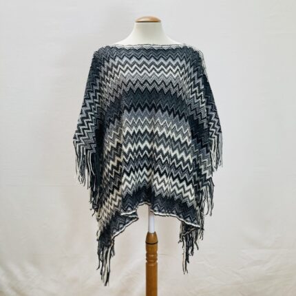 Poncho com Franjas – tam Único