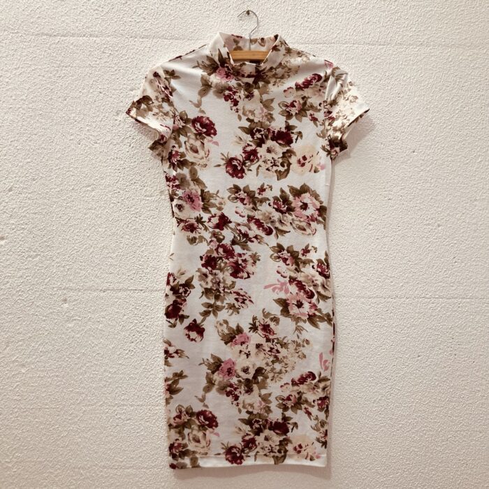 Vestido Justo Floral - tam P - Imagem 6