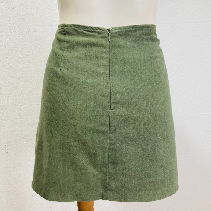 Shorts saia - tam P - Imagem 3