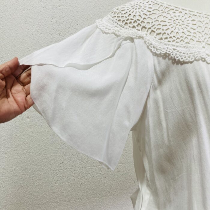 Blusa Branca com Rendas e Crochê - tam G - Imagem 6