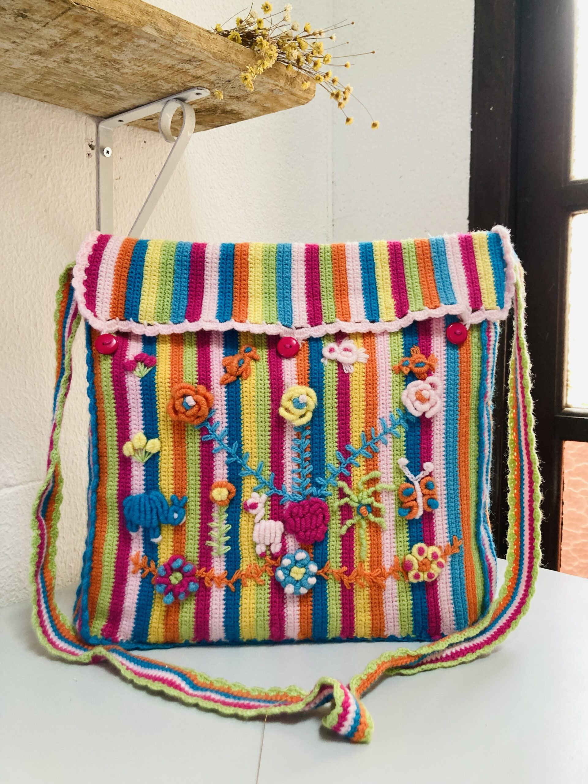 Bolsa Tiracolor em Croche - tamanho grande - Imagem 7