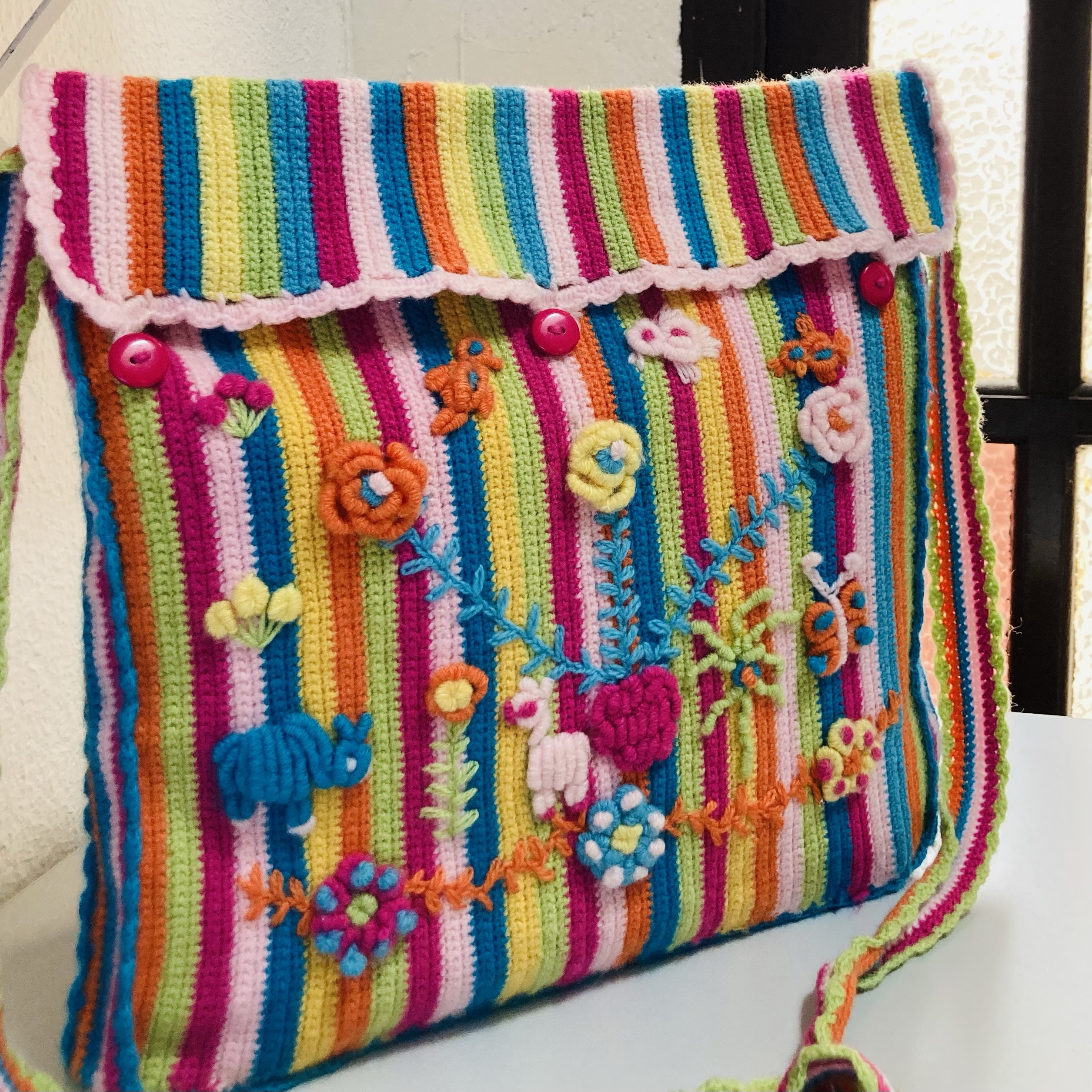 Bolsa Tiracolor em Croche - tamanho grande - Imagem 6