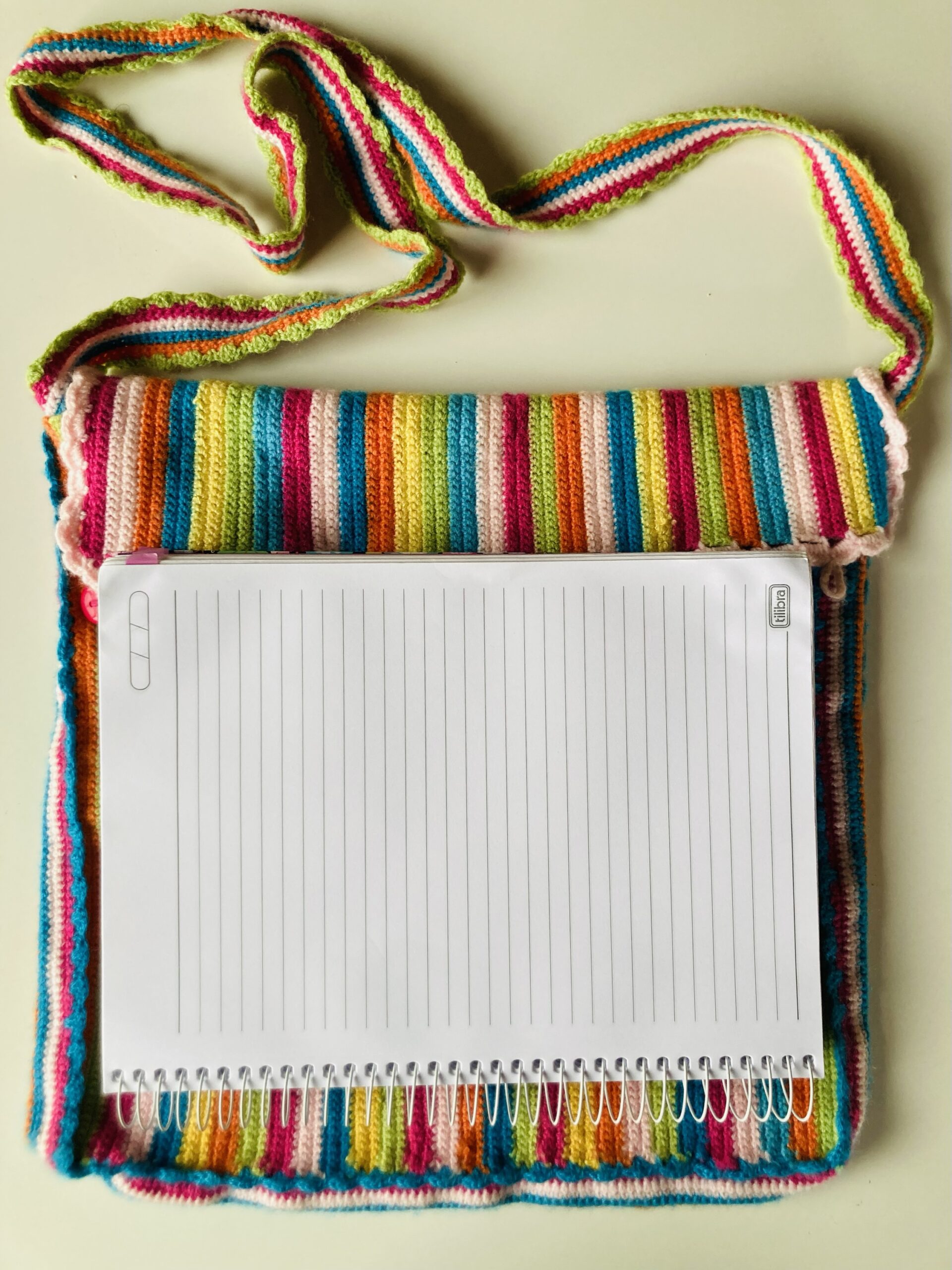 Bolsa Tiracolor em Croche - tamanho grande - Imagem 3