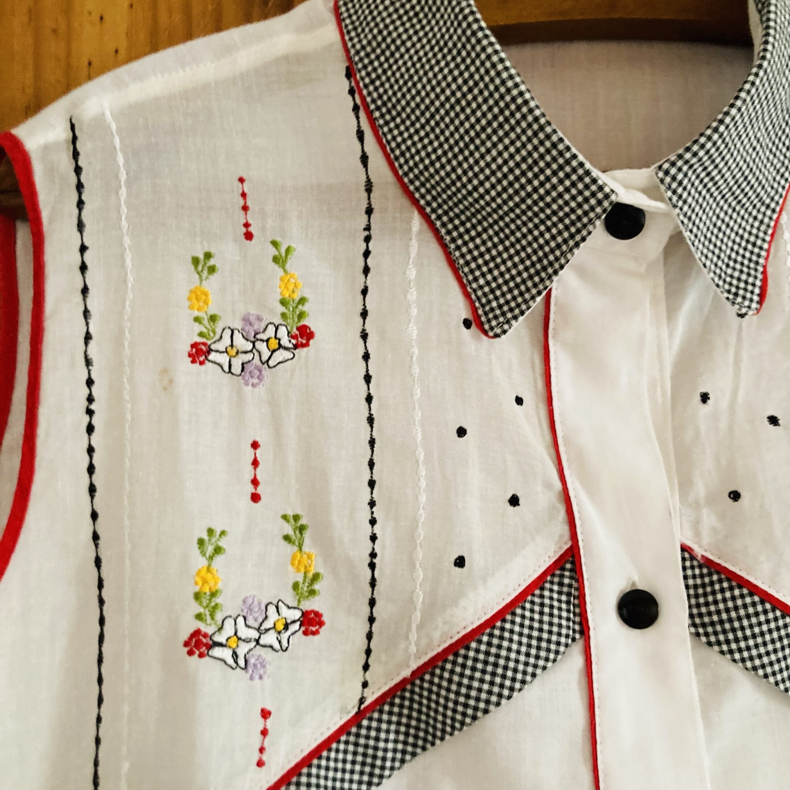 Camisa Vintage Bordados - tam G - Imagem 5