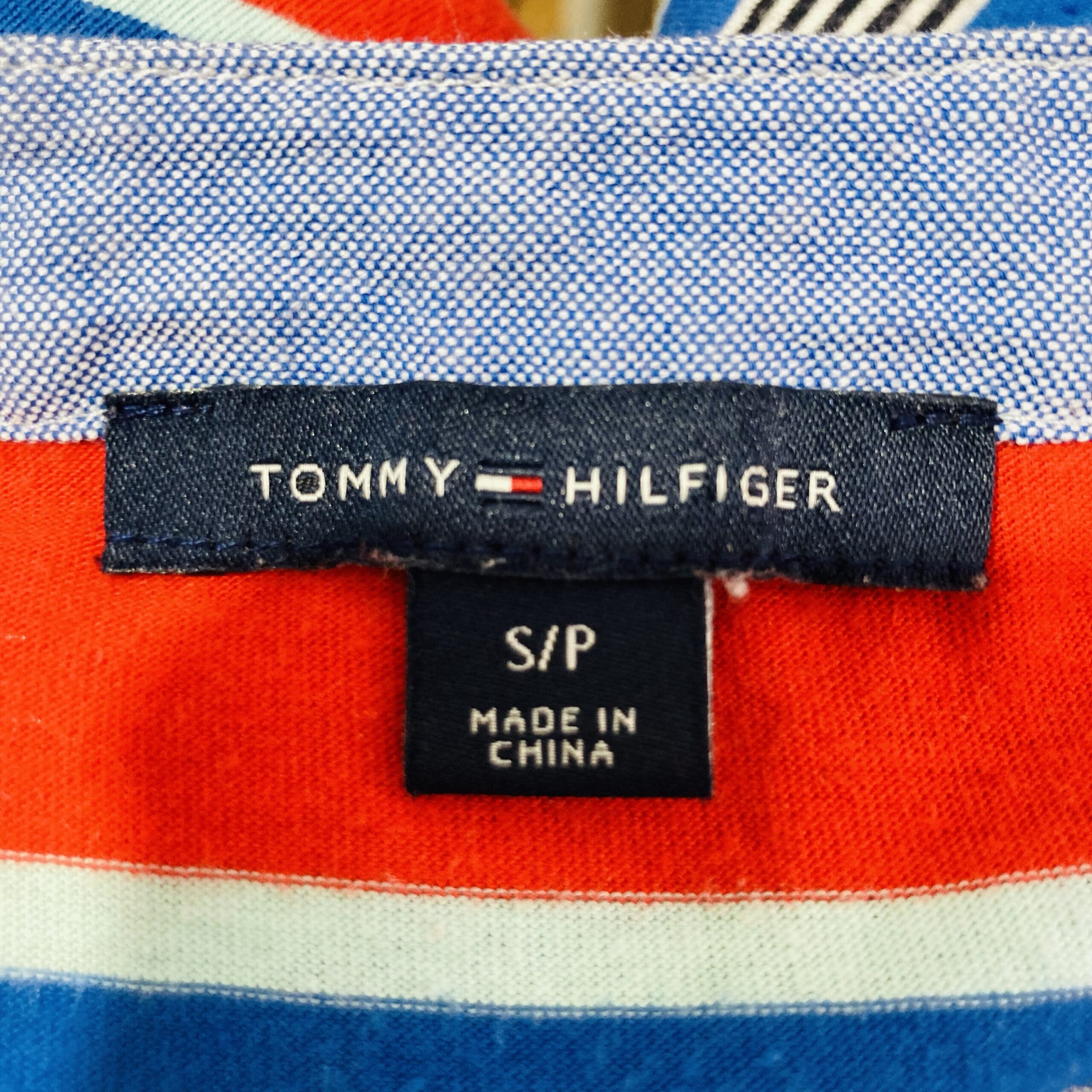 Blusa Listrada Tommy - tam P - Imagem 2